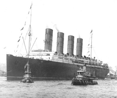 Lusitania arrives in New York